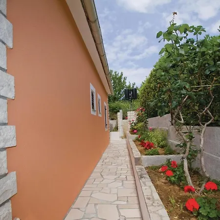 Holiday home Awesome In Privlaka With Wifi *