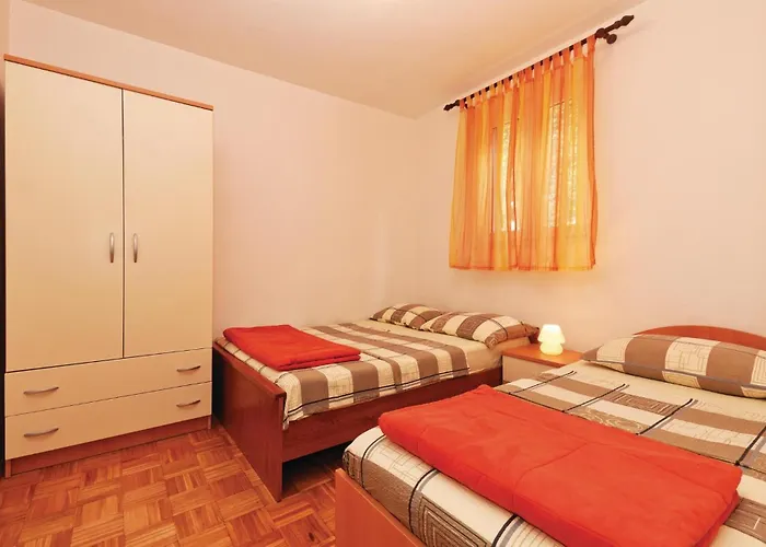 Skrapavac Ii Br Vi Privlaka (Zadar)